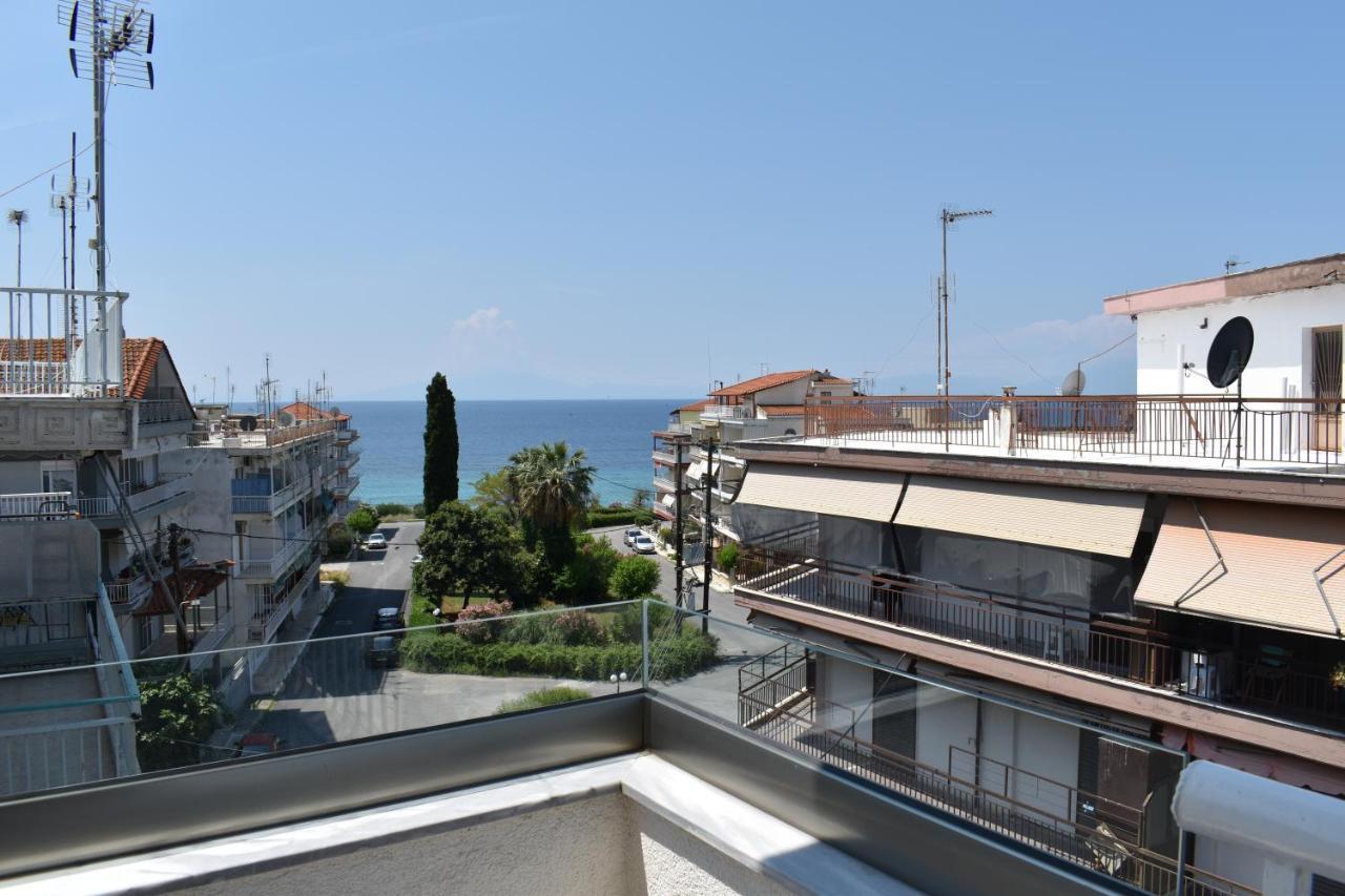 Sea View Luxury Apartment In Nea Kallikratia. Nea Kallikrateia Ngoại thất bức ảnh