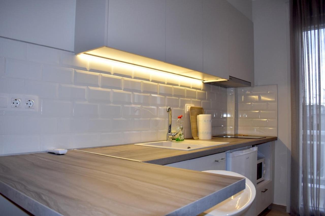Sea View Luxury Apartment In Nea Kallikratia. Nea Kallikrateia Ngoại thất bức ảnh