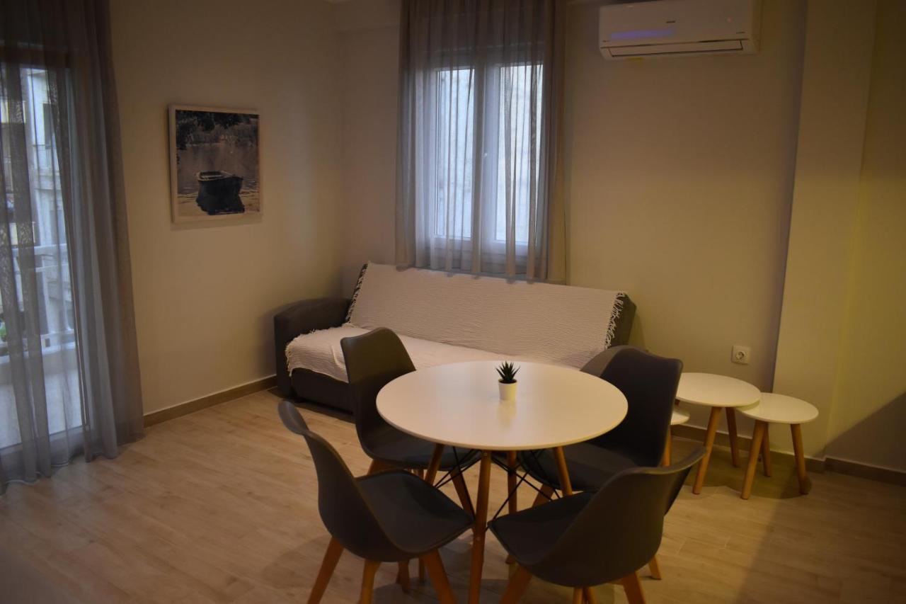 Sea View Luxury Apartment In Nea Kallikratia. Nea Kallikrateia Ngoại thất bức ảnh